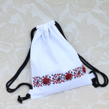 Plecak - worek "Z haftem ukraińskim"